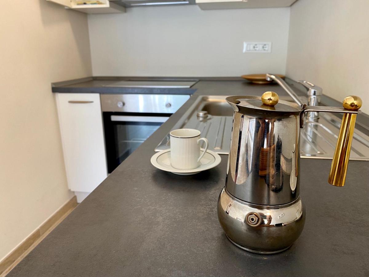 Bright Studio Apartment With Free Private Parking Merano Eksteriør billede